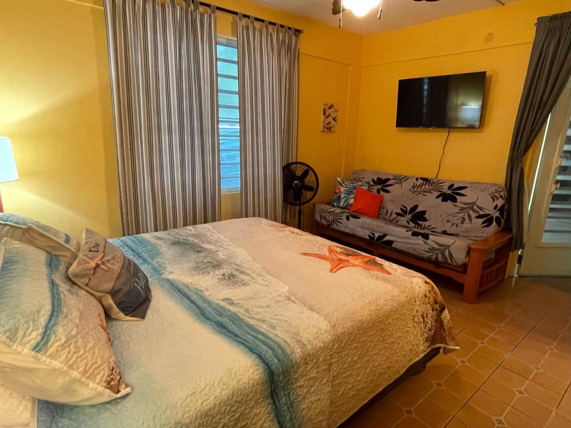 Esperanza Inn Guesthouse (Adults Only) Βιέκες Δωμάτιο φωτογραφία