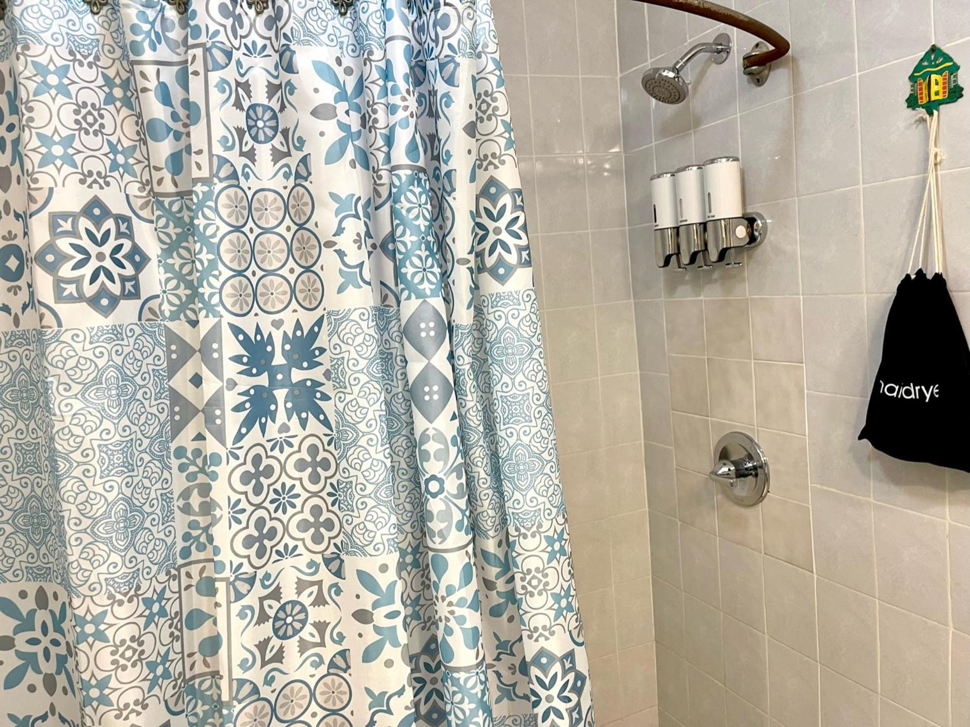 Esperanza Inn Guesthouse (Adults Only) Βιέκες Δωμάτιο φωτογραφία